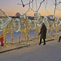 Вчерашняя прогулка по  Царицыно после "мальчишника" :: Виталий Селиванов 