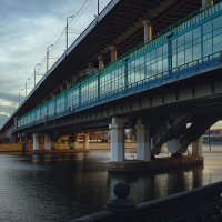 Мост Лужники :: Михаил Родионов