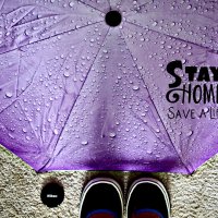 под зонтами люди носят мечты :: regina_grey 