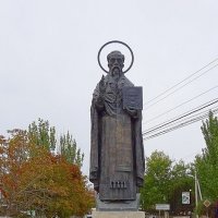Памятник Стефану Сурожскому :: Сергей Антонов