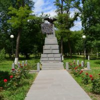 Шахты. Памятник Героям Первой мировой войны. :: Пётр Чернега