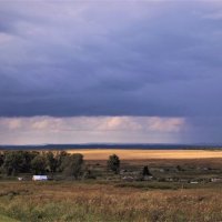 Под грозовым облаком :: Сергей Чиняев 