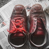 маскирую старость красными шнурками :: Любовь 