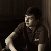 портрет молодого человека с естественным светом :: Наталья Преснякова