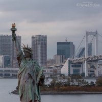 Статуя Свободы в Токио :: Евгений Печенин