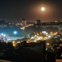 Восход полной луны :: Александр Гапоненко