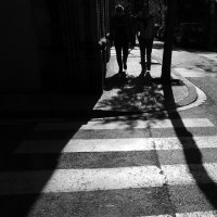 Черные тени и белое солнце Барселоны :: Татьяна [Sumtime]