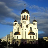 Церковь-памятник на крови во имя Всех Святых в земле Российской просиявших :: Анна Суханова