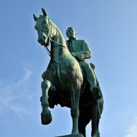 Статуя короля Альберта 1-го :: Татьяна Ларионова