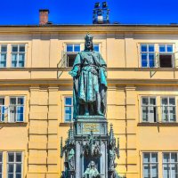 Памятник императору Карлу IV в Праге :: Eldar Baykiev
