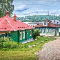 Дом с красной крышей :: Юлия Батурина