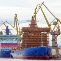 Универсальные атомные ледоколы «Арктика» и «Урал» :: Валерий Новиков