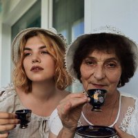 Утренняя чашка кофе с бабушкой :: Борис 