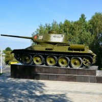 Памятник танку Т-34 :: Милешкин Владимир Алексеевич 