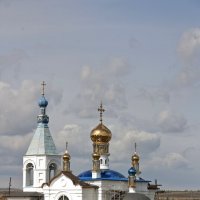Реставрация  старой церкви под Минусинском :: Виктор 