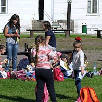 Москва. Парк Кузьминки. Дети в ожидании... :: Владимир Драгунский