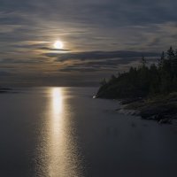 Лунная ночь в Ладожских шхерах. :: Виктор 