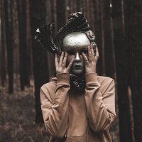 Мистический лес и тема маски :: Leyla Rustamova