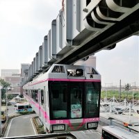 Подвесной поезд Shonan Япония :: wea *