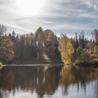 Осень в усадьбе Середниково. :: Владимир Безбородов