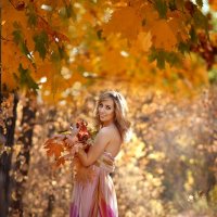 Девушка-Осень :: Любовь Гулина