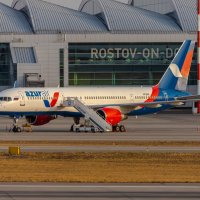 Boeing 757-231 - Аэропорт Платов :: Roman Galkov