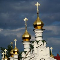 Сияют купола в непогоду :: владимир тимошенко 