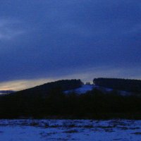 "Вечоріє... В ці короткі грудневі дні." :: Ростислав Кухарук