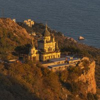 Храм на Красной скале :: Игорь Кузьмин