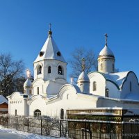 Никольская церковь в пос. Правдинское :: Евгений Кочуров