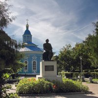 Памятник художнику А.В.Ступину. Арзамас. Нижегородская область :: MILAV V