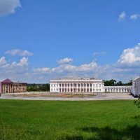 Дворец Потоцких в Тульчине :: Татьяна Ларионова
