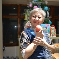Дарите женщинам яблоки.сладкие... :: Андрей Хлопонин