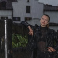 Портрет под дождём :: Анатолий Клепешнёв