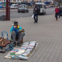 самый  читающий  человек  в  нашем  городе :: aliaksandr. 