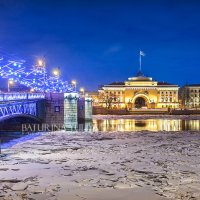 Дворцовый мост :: Юлия Батурина