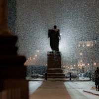 Снежный Питер :: Roman Zateshilov