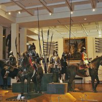 Конкистадоры, рыцари в одном из залов музея оружия в Лидсе :: Тамара Бедай 