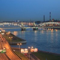 Большеохтинский мост вечером :: Олег Овчинников