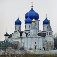 Свято-Боголюбский монастырь :: Лидия Бусурина