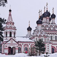 Александро-Невский монастырь :: Евгений Кочуров