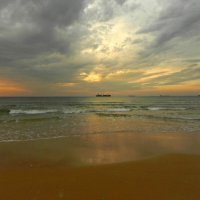 Закат у моря! :: Светлана Хращевская