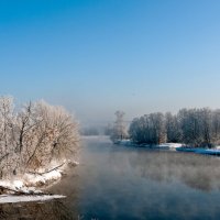 Весеннее утро на реке :: Валерий Иванович