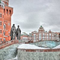 Памятник-фонтан Петру и Февронии :: Andrey Lomakin