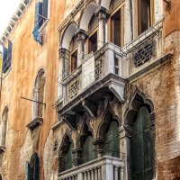 Венецианские балкончики... :: Сергей Козырев