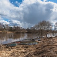 Весна на реке Дубне. :: Виктор Евстратов