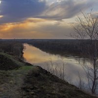 Апрельский вечер на Хопре. :: Людмила 