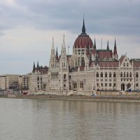 Венгерский Парламент в Будапеште. Хмурый день. :: Andrey Bragin 