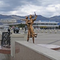 Памятник жёнам моряков Новороссийска :: ИРЭН@ .
