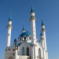Мечеть Кул Шариф в солнечный день :: Надежда 